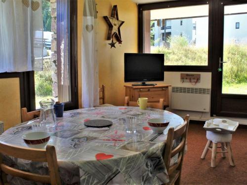 Appartement cosy a Risoul 1850 : 2 pieces, coin montagne, 6 couchages, ski aux pieds, terrasse sud - in Risoul