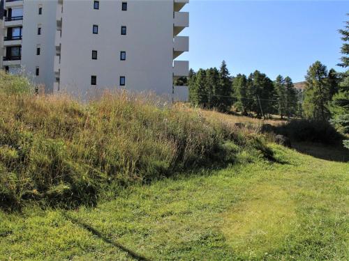Appartement cosy a Risoul 1850 : 2 pieces, coin montagne, 6 couchages, ski aux pieds, terrasse sud - in Risoul