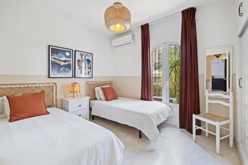 Two-Bedroom House image 10