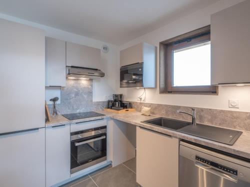 Appartement 2 chambres avec balcon au cœur de l'Alpe d'Huez - FR-1-645-85 in ลาป ดุยส์