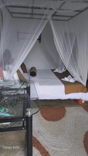 Double Room with Balcony - Early Check-in & Late Check-out (on Availability) image 6