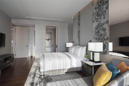 2 Bedroom Premier Suite