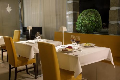 Grand Hotel Fleming - image 8