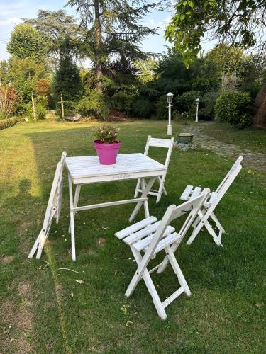 Градина, La cabane au fond du jardin in Вилен-сюр-Сен