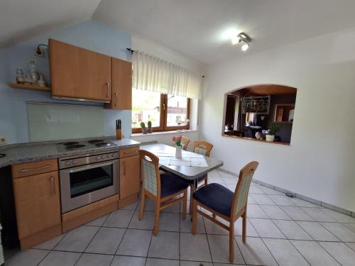 Kitchen, Ferienwohnung Herold in Alken