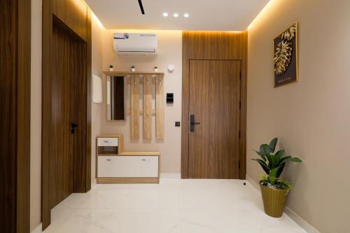 Cozy Elegant Apartment - Rabat Center- Free Parking & AirC & Internet, Rabat (Foto 4)