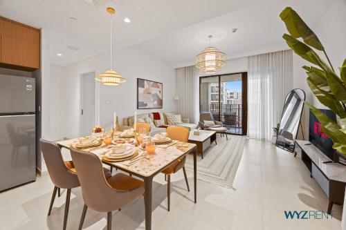 Urban Glam 1 BR in Surf 2-Creek Beach Access, Dubai (photo 2)