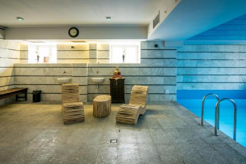 泳池, 東方宮殿酒店 (Orient Palace) in 比拉尼-弗羅茨拉夫斯基