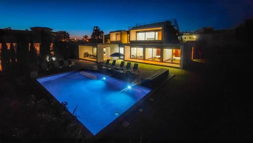 Passion - Private Pool - 10 Guests - Albufeira, Albufeira