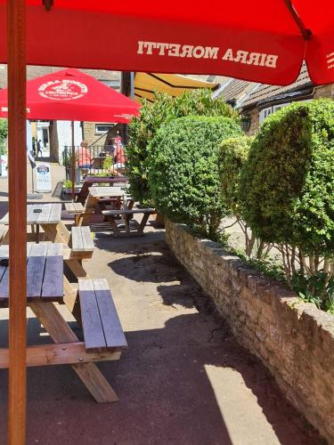 オングル The Ship Inn 3つ星 ホテル 客室