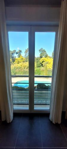 View, Apartment Albatros - am Strand mit Meerblick und Pool by Riviera HomeLife near Pizza du Fournas