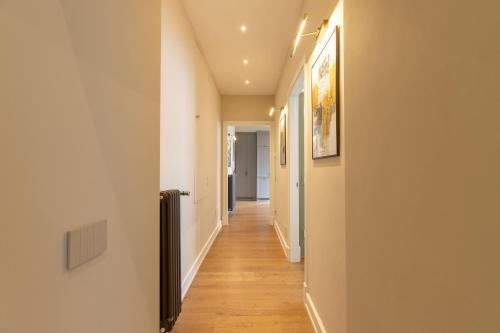 Design Florence Suite-Hosted by Sweetstay - image 9