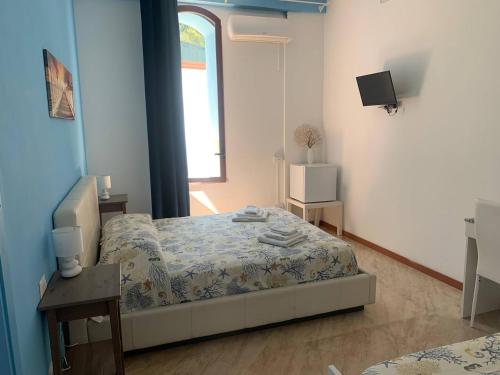 BorgoMarino's Room – Cefalu, CA