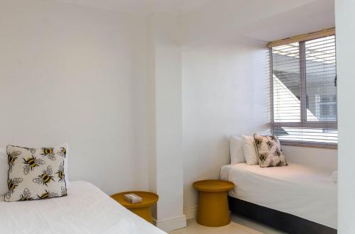 First floor apartment with beautiful sea view - image 9