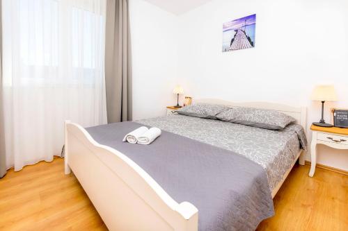 Apartments Marina - image 3