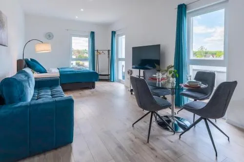 Lit Living - Fully Equipped Apartments - Box Spring - Parking - Business & Longstay in Altenstadt, Deutschland