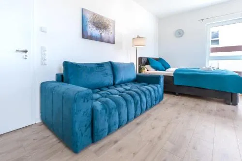 Lit Living - Fully Equipped Apartments - Box Spring - Parking - Business & Longstay in Altenstadt, Deutschland