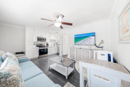 Gulf Holiday By Beachside Management