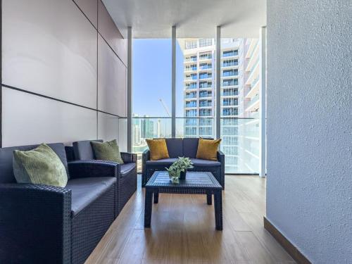 Chic 1BR - Big Balcony - Near ADGM - Cleveland - Galleria, Abu Dhabi (foto 5)