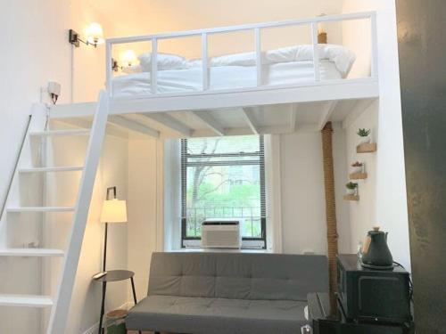 Private room with Shared bath on Union Square 11, New York (fotografie 9)