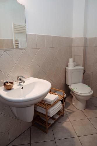 Boutique Hotel Piazzetta - image 9