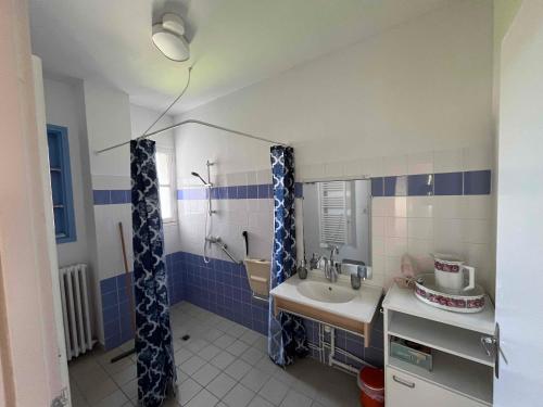 Vannas istaba, Gîte 6 à 8 personnes calme et repos (Gite 6 a 8 personnes calme et repos) in Saint-Martin-les-Melle