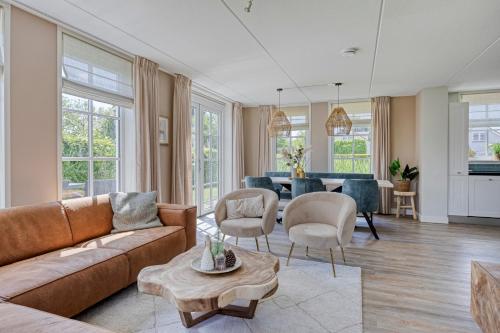 設施, 布特恩普拉特斯維特拉弗昂茲酒店 (Buitenplaats Witte Raaf aan Zee) in 蘭傑維爾德住宅