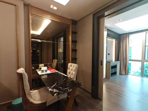 The Erawan Condo thumbnail 3