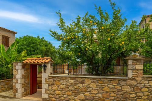 Platsa Seaview Retreat - A Stone-Built Escape gîte à louer Plátsa