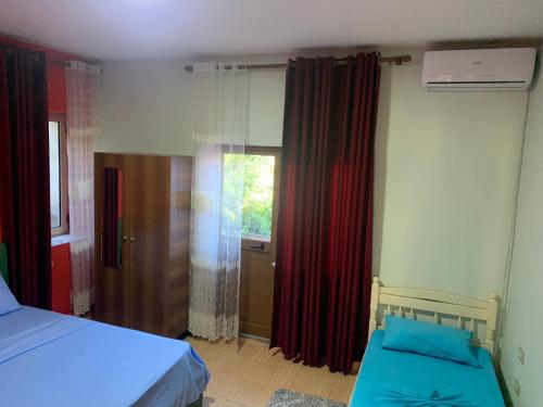 Triple Room with Shared Bathroom room in My Hostel - Privates and Dorms