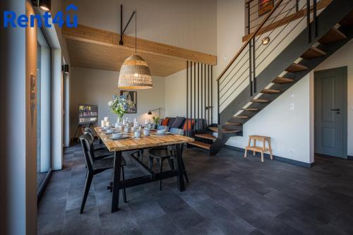 Fairway House by Rent4You in Naterki