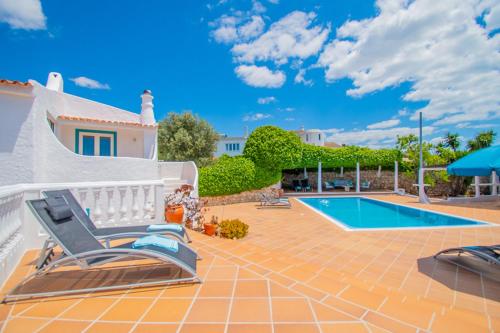 Villa Vale Verde 5 Bedroom Villa 10 min walk to - image 4