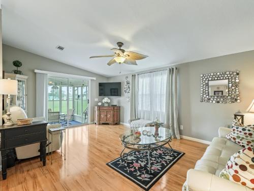 1640 Z1 VILLAGE OF COUNTRY CLUB HILLS by REMAX Premier in Lady Lake