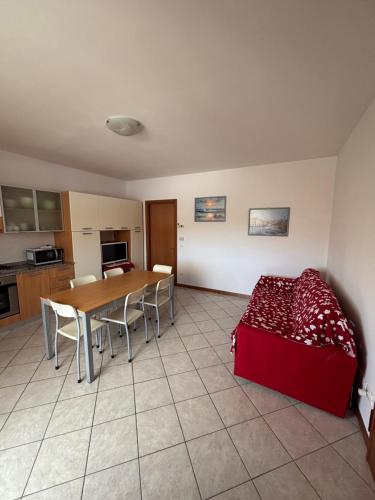 One-Bedroom Apartment with Terrace image 6