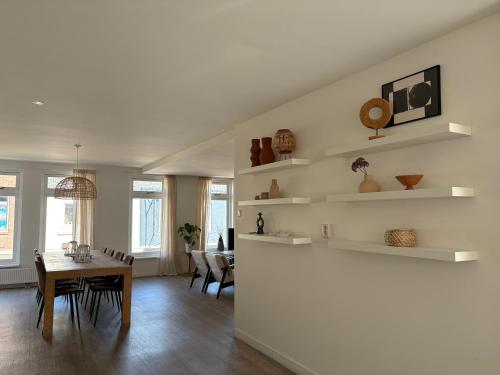 ห้องครัว, Heerlijke vakantiehuizen in Egmond in เอ็กมอนด์ อาน ซี