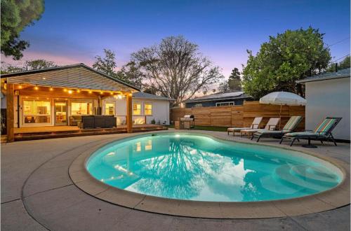 Lake Balboa Hideaway, Los Angeles