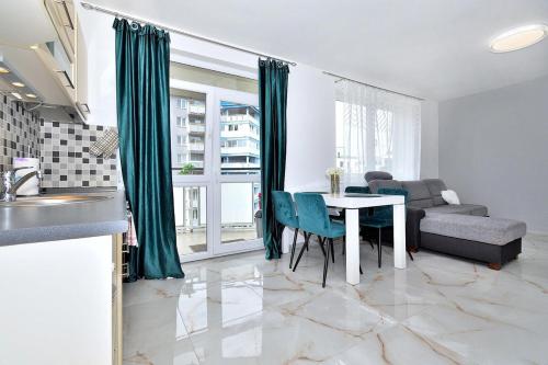 Emerald Marble Serenity Apartment, Bratislava