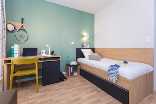 1 twin bed