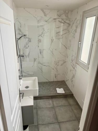 Hotel Richmond Gare du Nord - image 12