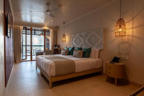 Hotel Rio Guayas