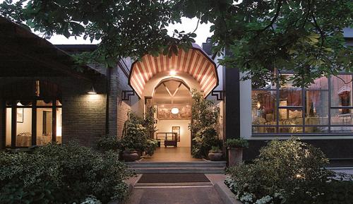 Deco Hotel - 출입구