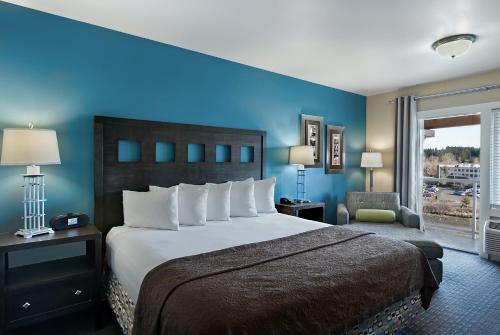 シルバーデール (WA) Oxford Suites Silverdale 3つ星 ホテル スイート