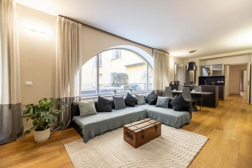 Piazza Castello 200 sqm - Terrace - Jacuzzi, Turin