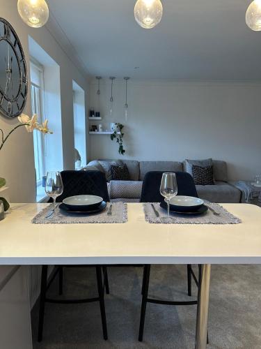 Luxury contemporary Apartment in Sunningdale