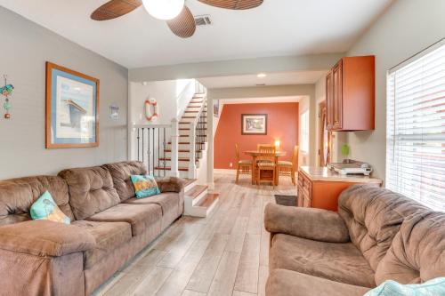 Fish, Swim and More Lakefront Retreat in Ocklawaha! in Ocklawaha