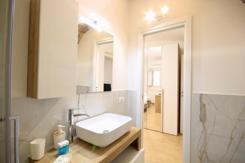 HC - Pigneto Cozy & Modern Retreat, Rome (photo 9)