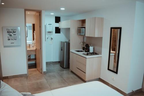 Twin Room image 5