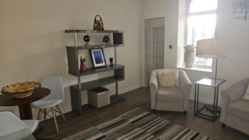 Harbour Havens Apartments in Moffat