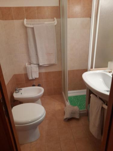 Bed&Breakfast L'Oasi Room Type - Triple Room with Private Bathroom