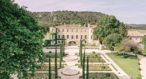 Iekārtas, Le Cocon d'Estoublon in Estoublon